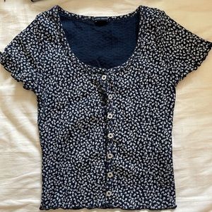 Brandy Melville crop top